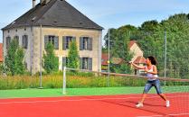 cottage de charme 5 étoiles pour huit personnes piscine et tennis privés, parc privé de 9 hectares avec étang de pêche